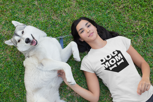 Dog Mom T-Shirt